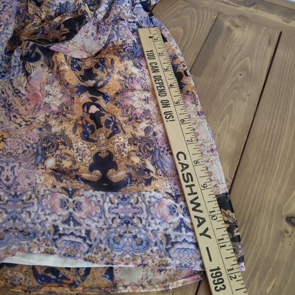 BCBGeneration Rose Print Ruffle Romper Shorts XS - Picture 9 of 10